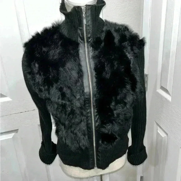Vintage leather brand leather and genuine fur zip front luxury sweater in black - Picture 4 of 9